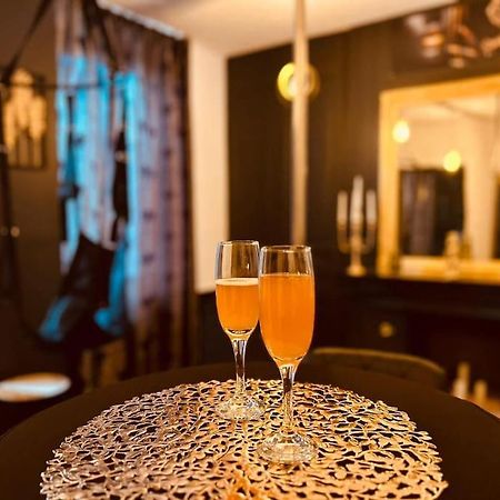 Love Room « L'Etreinte Doree » Illiers-Combray Dış mekan fotoğraf