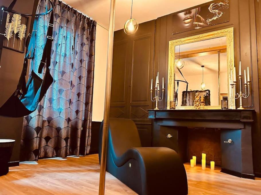 Love Room « L'Etreinte Doree » Illiers-Combray Dış mekan fotoğraf